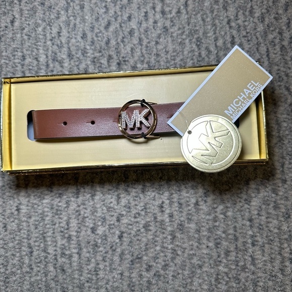 MICHAEL KORS Brown Leather Belt with Gold/Pace Buckle, NWT - Picture 4 of 4